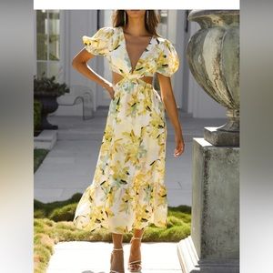 Hello Molly Feelin Florals Midi Dress in Yellow WORN ONCE